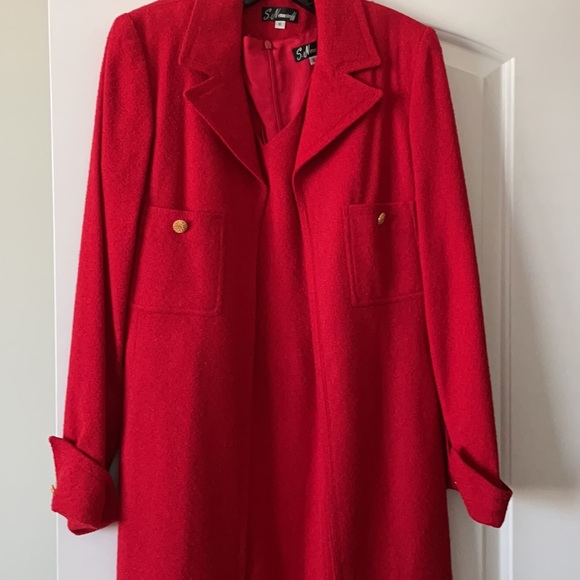 Women’s dress suit Great Condition - Picture 3 of 7